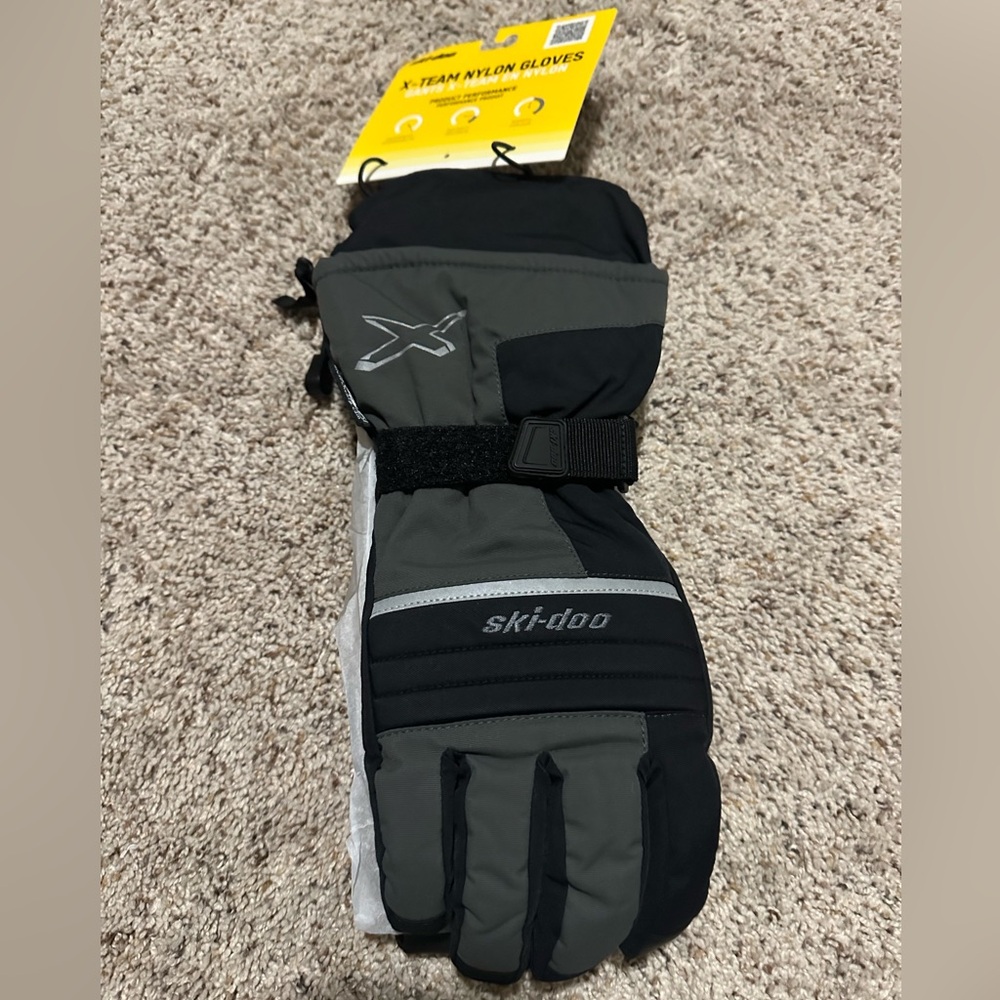 Ski-Doo X Team Outdoor/ Snow Gloves